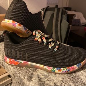 Floral Trainers- Black
